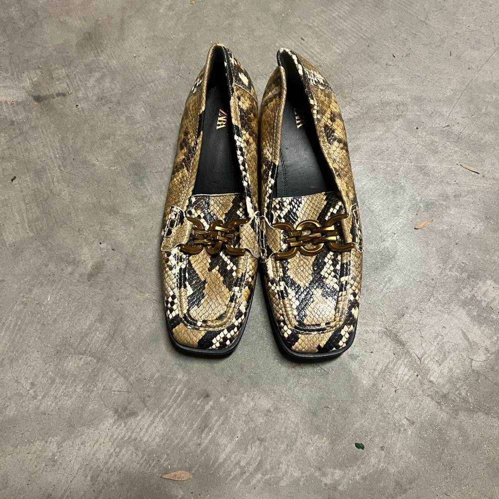 Zara Snake Print Loafers in Brown and Black with Gold Chain